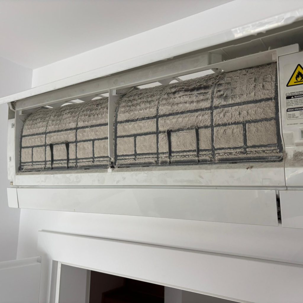 Curatare aer conditionat in Bucuresti si ilfov1