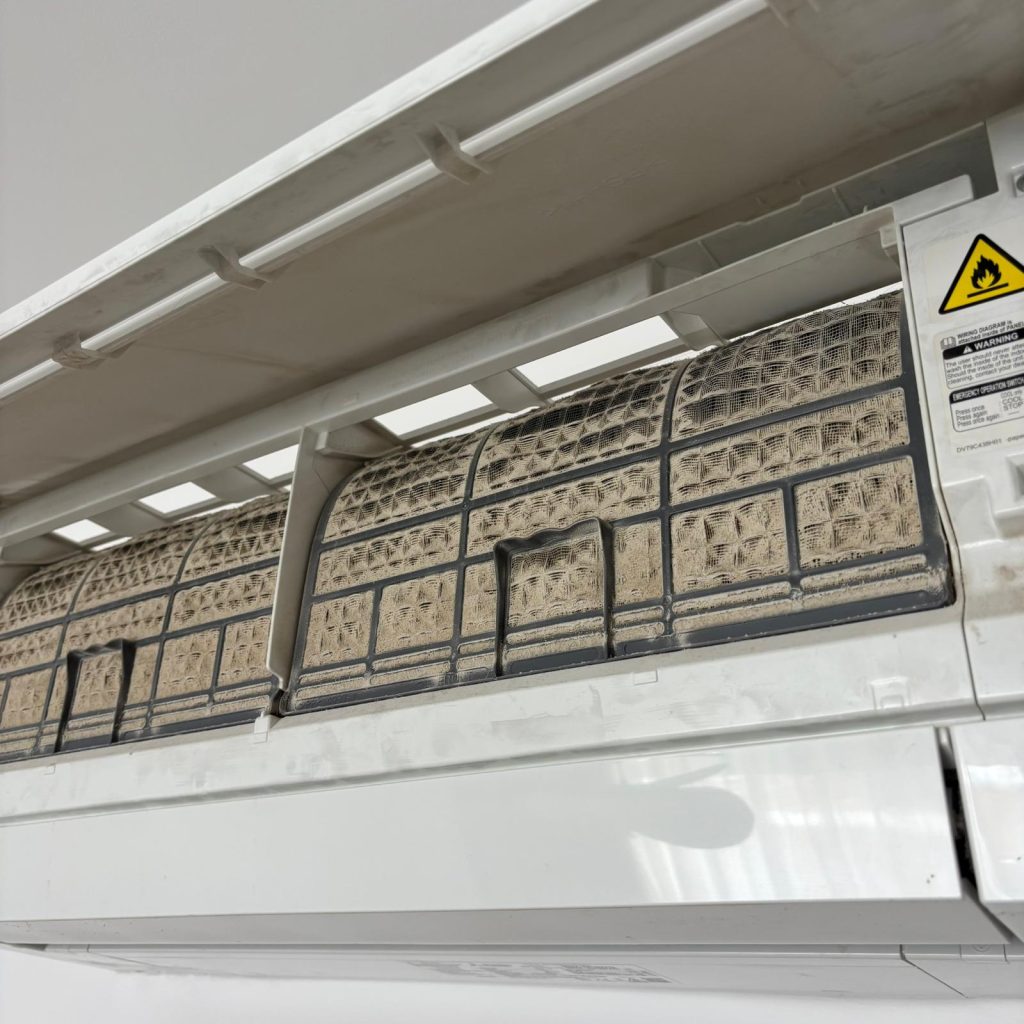 Curatare aer conditionat in Bucuresti si ilfov12