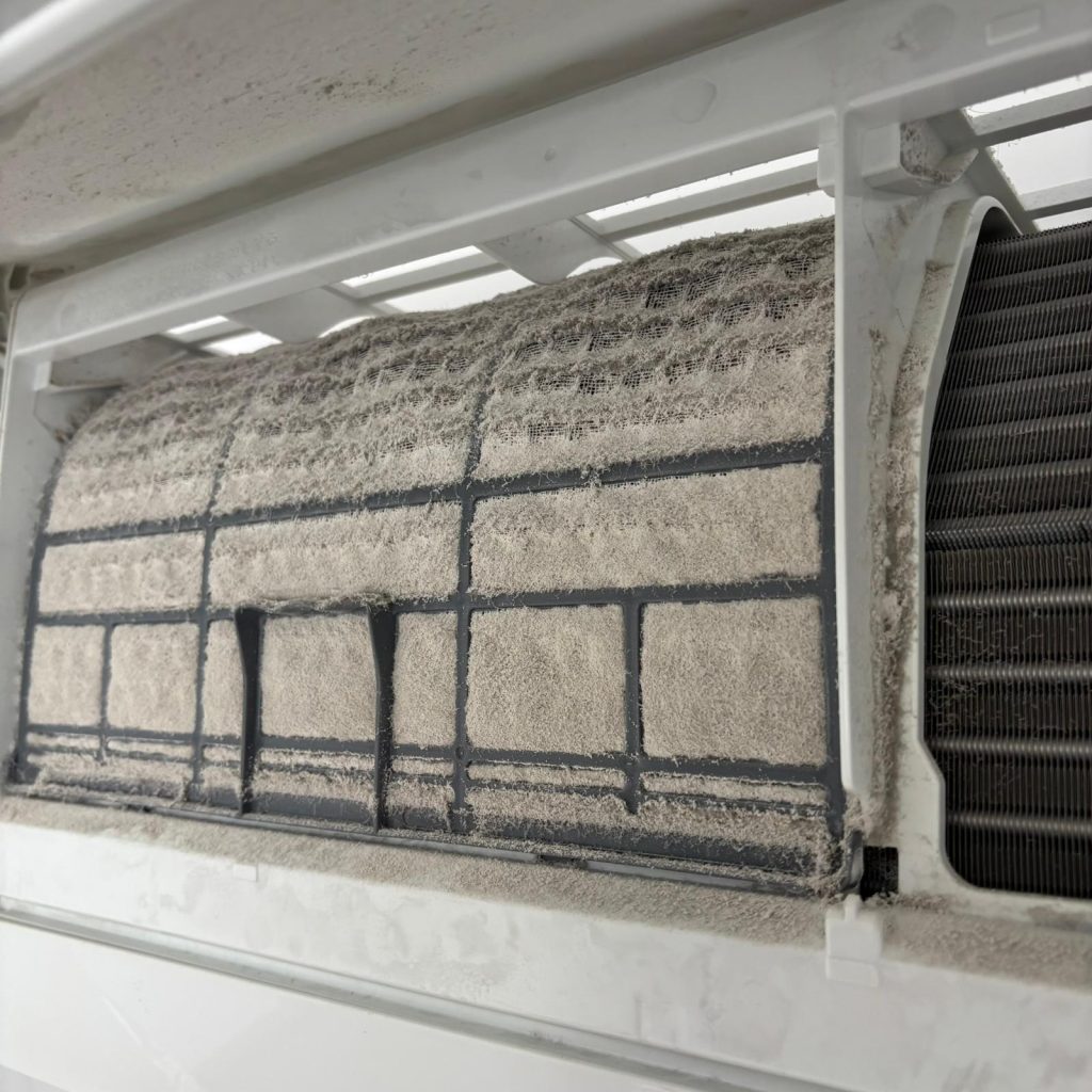 Curatare aer conditionat in Bucuresti si ilfov16